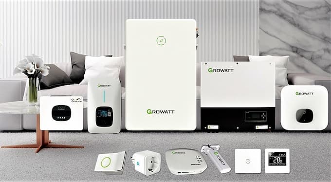 GROWATT變流器在設備裝置後，會自行偵測電壓、電流後啟動，無須繁複設定，可免除因裝設問題衍生不必要困擾。設備啟用後，遇故障會啟動備用機。