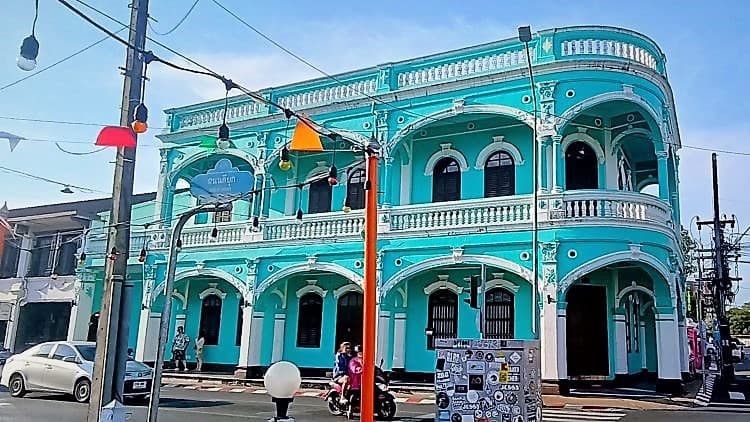 馬來半島華人店屋，都被稱為AC建築物, 英文Anglo (Straits) Chinese buildings 的意思。圖 / 陳文咏博士提供