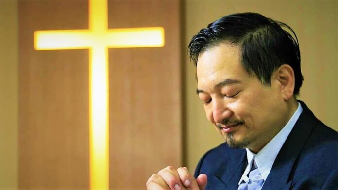 林信雄是中華WTO兩岸商務交流協會創會理事長,出生虔誠基督教家庭,從小受洗,家族與基督教淵源超過70年以上。圖 / 林信雄 提供 林信雄是中華WTO兩岸商務交流協會創會理事長,出生虔誠基督教家庭,從小受洗,家族與基督教淵源超過70年以上。圖 / 林信雄 提供