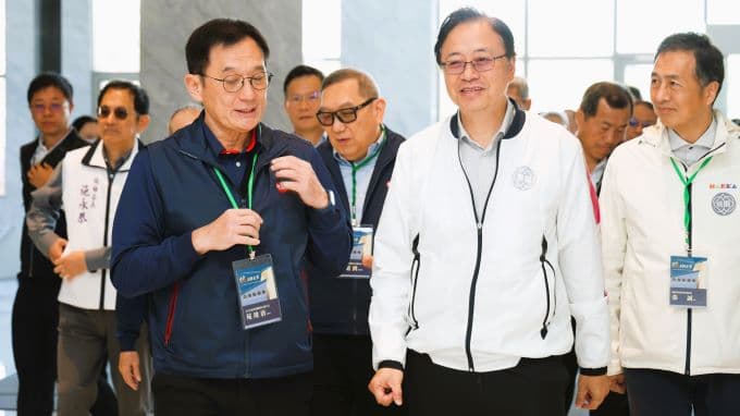 12083 張善政訪太電