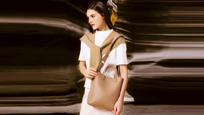 114201 夢特嬌(MONTAGUT)美拉德風女包