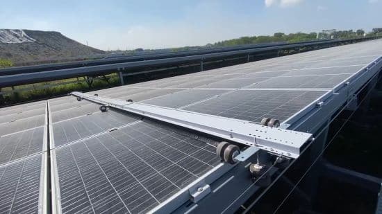 寶島陽光屏東高樹光電示範區測試無水清掃模組系統