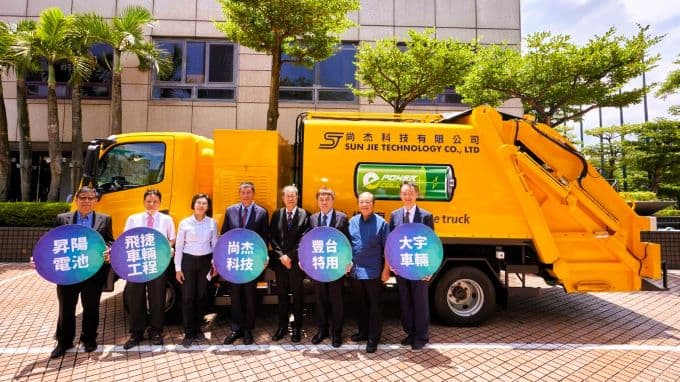 0716101 台灣首個電動卡車國家隊成形