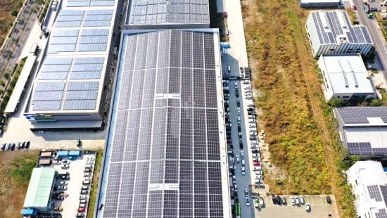 鴻晶新屋頂型光電建置實績