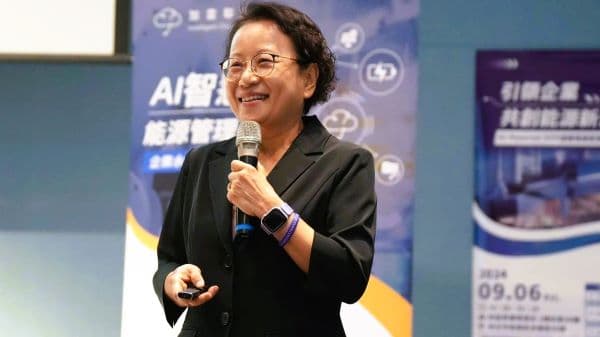 TPEA顧問黃甘杏