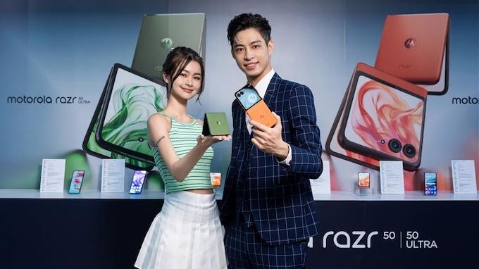 0910202 新一代摺疊Motorola Razr 50