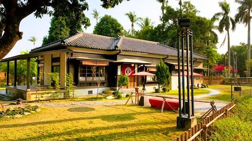 橋仔頭糖廠1940年建造的廠長宿舍