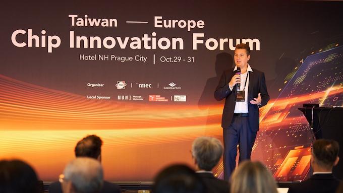 1031303 歐洲IC實作中心(Europractice)總經理Dr. Romano Hoofman致詞