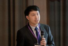 AI硬體困境 生物感測智能載體新契機 蕭伯彥,清華大學生醫博士在策略風知識新聞網的原生專欄。現任科新企業管理顧問(CoThinking)執行長、APIAA產業分析師、IPAS淨零碳規劃管理師、長庚大學新創業師。從事生醫新創培育與企業轉型多年,2024年起至今年擔任生策會審查委員、推動碳永續規劃,協助超過40家企業碳盤查與永續轉型;培育近600位綠領人才。