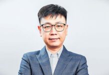 企業經營資安優先 蔡松廷:投資韌性 台灣資安大聯盟副理事長、次世代創新數位安全協會理事長、TeamT5 杜浦數位安全創辦人暨執行長蔡松廷專訪談數位安全、資安防護與企業韌性投資。此為策略風知識新聞網專訪並首發。